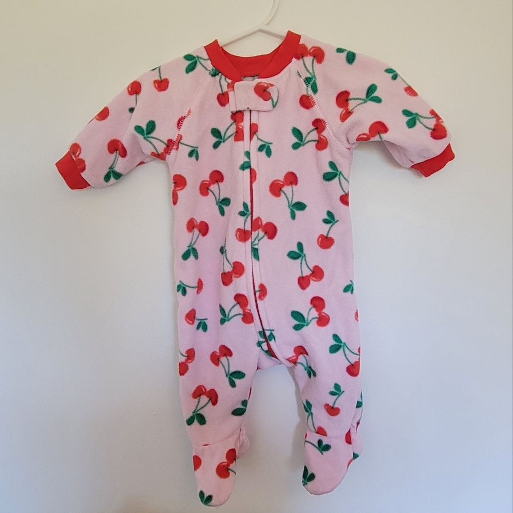 Children's Place 0-3 fleece sleeper